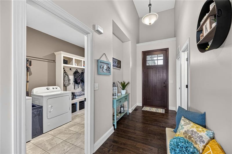 25250 141st Ter, Olathe, KS 66061
