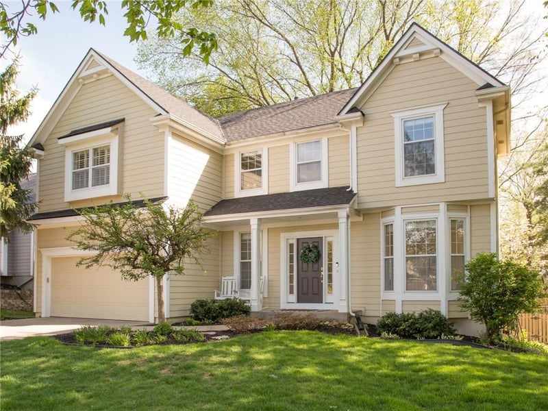 10803 132nd Ter, Overland Park, KS 66213