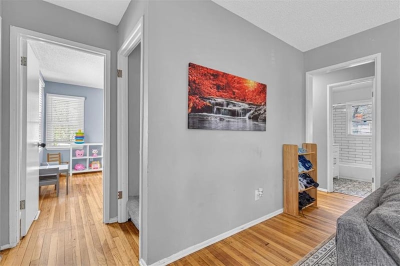 4307 Lister Ave, Kansas City, MO 64130