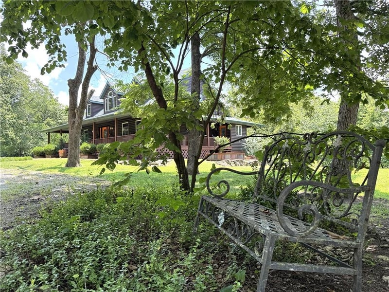 22678 Tyson Cir, Lacygne, KS 66040