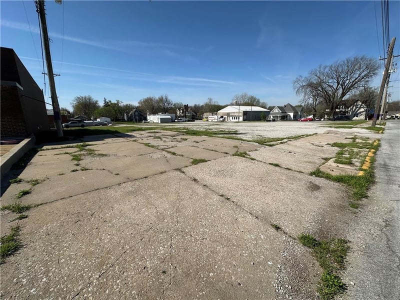 211 Franklin St, Richmond, MO 64085