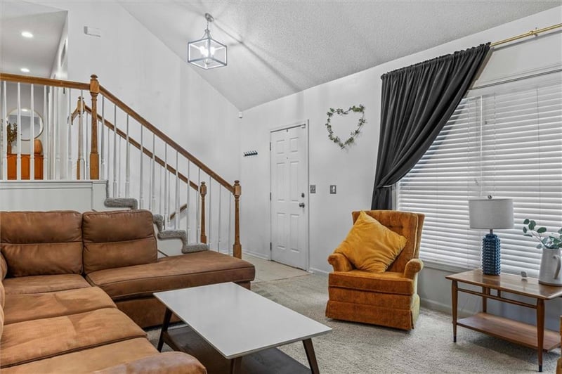 10611 86th Ter, Kansas City, MO 64153