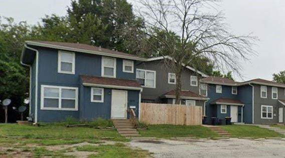 11268 Bales Ave, Kansas City, MO 64137