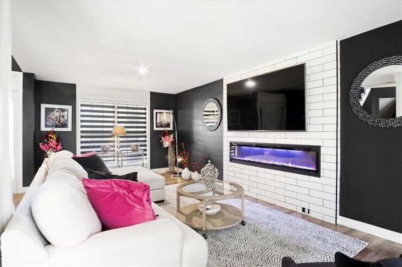 11336 Summit St, Kansas City, MO 64155