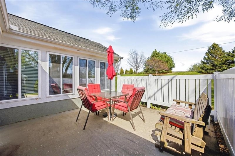 23144 71st Ter, Shawnee, KS 66227