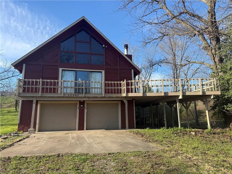 12207 65th St, Kansas City, MO 64152