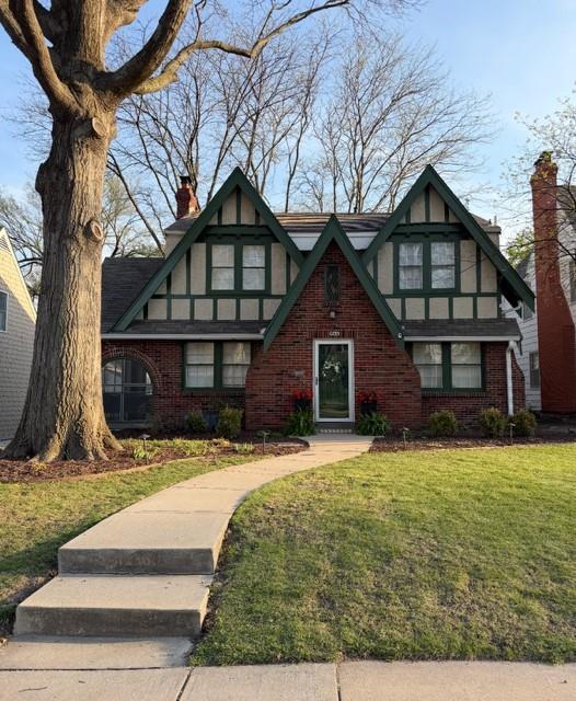 1233 72nd St, Kansas City, MO 64114