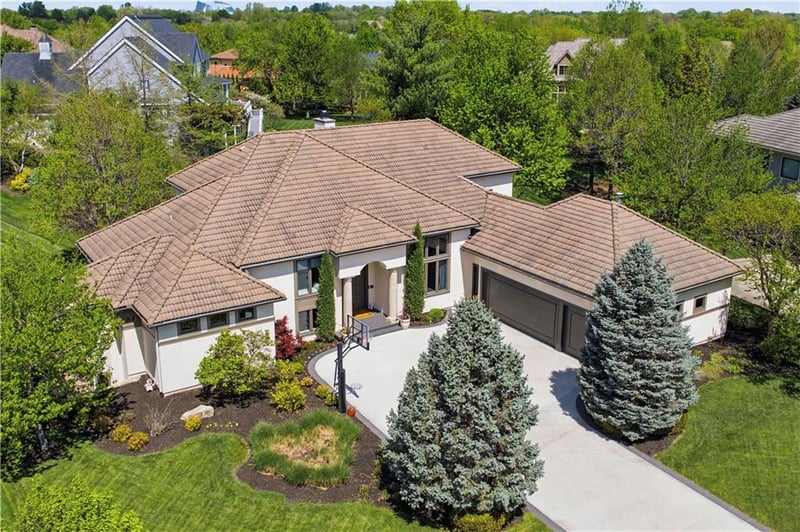 4824 W 144th Ter, Leawood, KS 66224