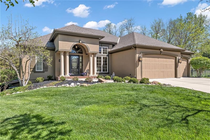 5310 NW 78 Pl, Kansas City, MO 64151