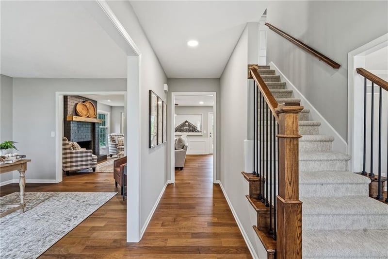 12461 154th Ter, Overland Park, KS 66221