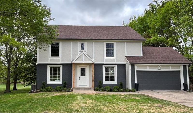 12461 154th Ter, Overland Park, KS 66221