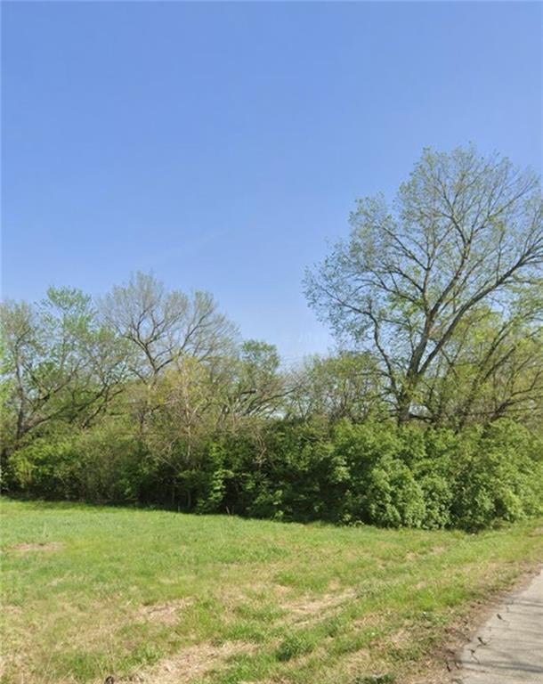 220 Alkire St, Topeka, KS 66618