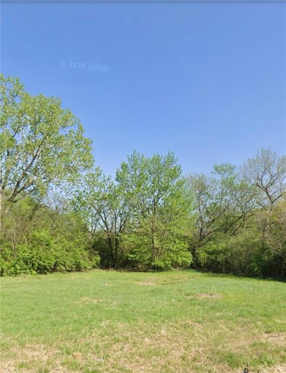 220 Alkire St, Topeka, KS 66618