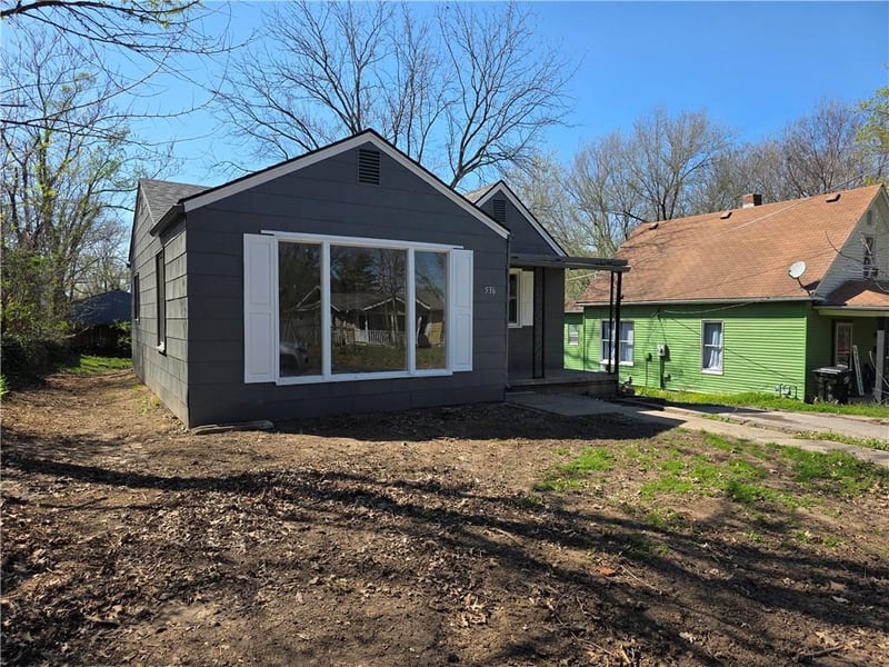 536 Evanston Ave, Independence, MO 64053