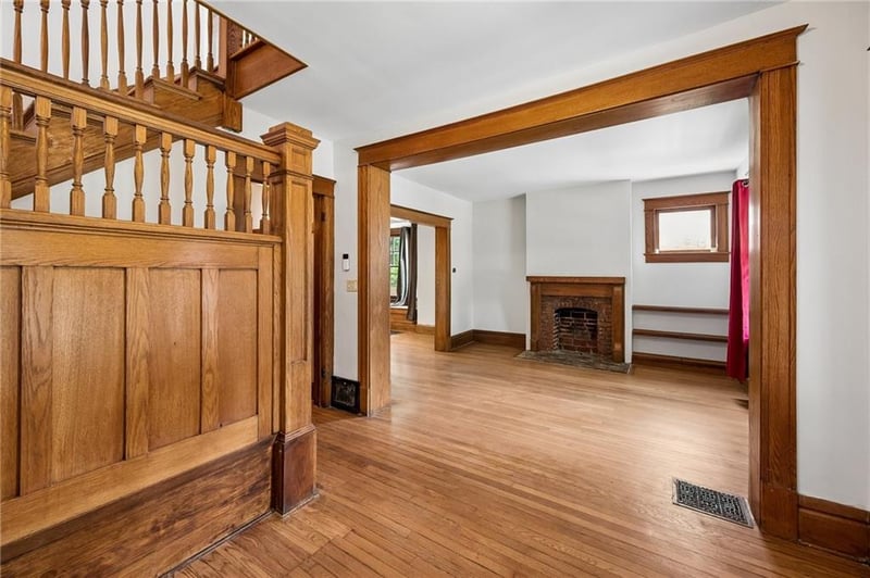 4411 Harrison St, Kansas City, MO 64110