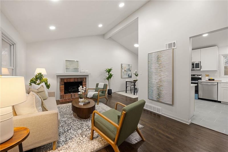 8813 90th Ter, Overland Park, KS 66212