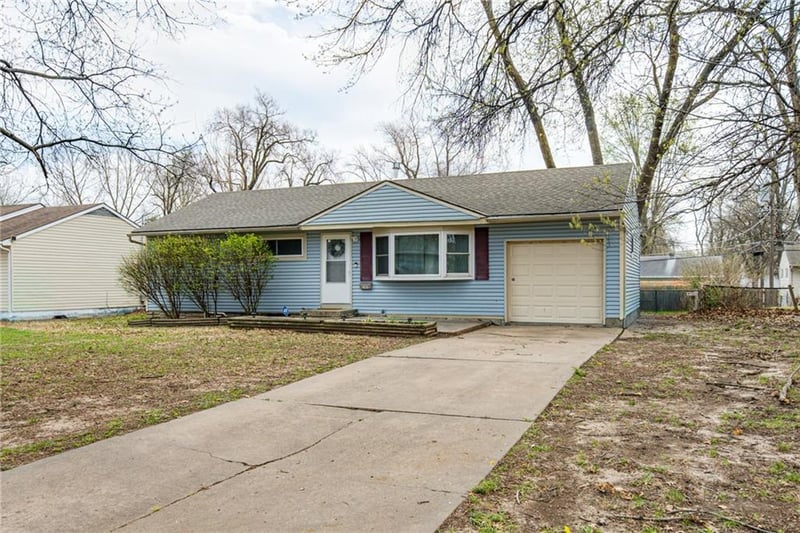 7407 111th Ter, Kansas City, MO 64134