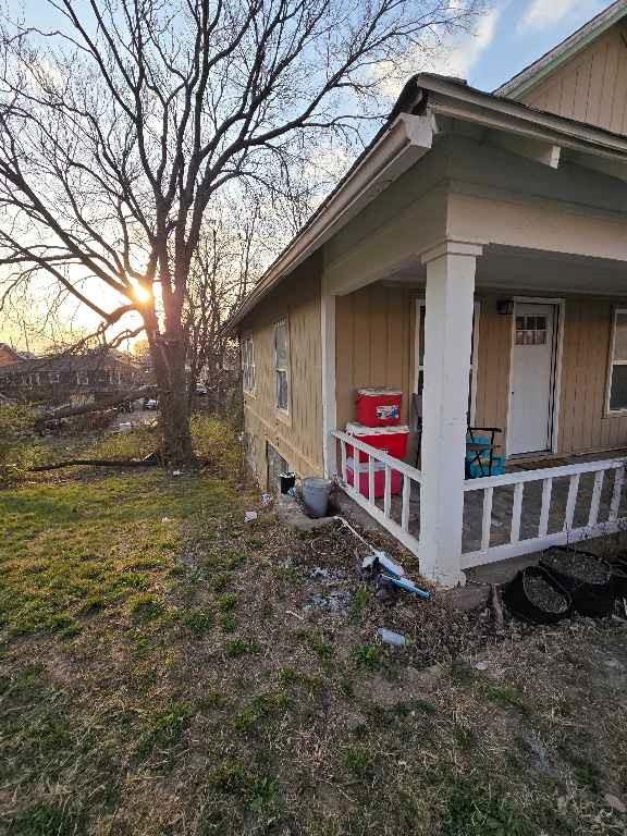 1418 Hardesty Ave, Kansas City, MO 64127