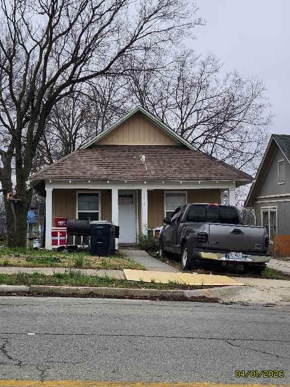 1418 Hardesty Ave, Kansas City, MO 64127