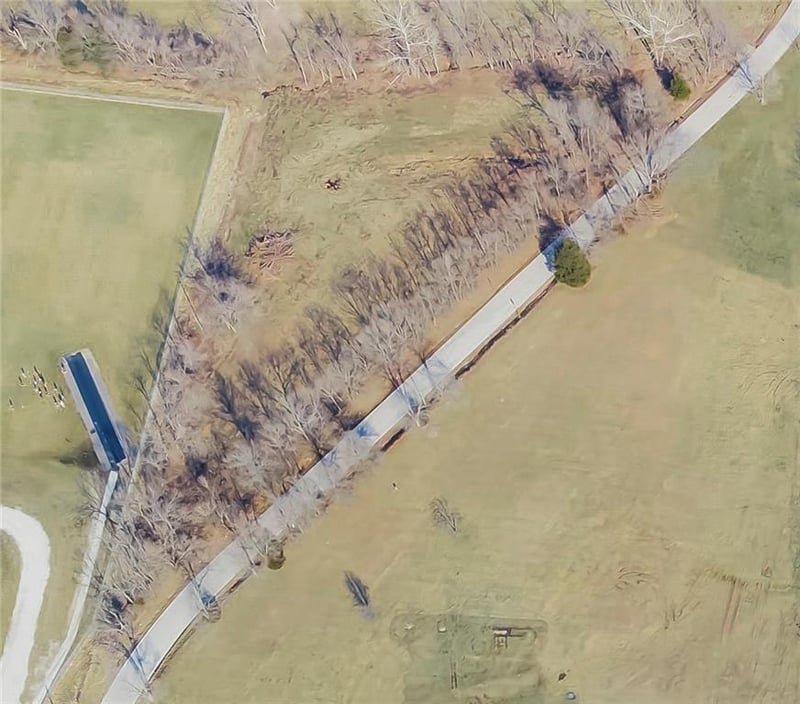 28604 Ryan Rd, Blue Springs, MO 64014