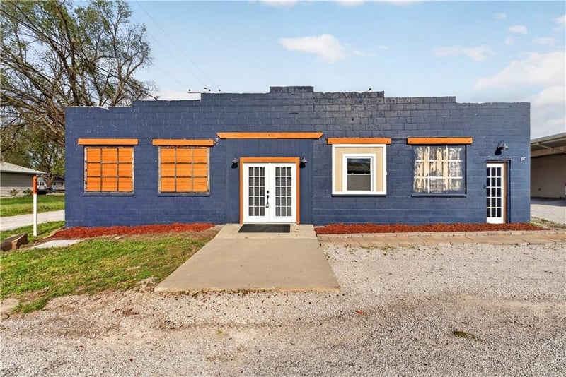 405 Virginia Ave, Adrian, MO 64720
