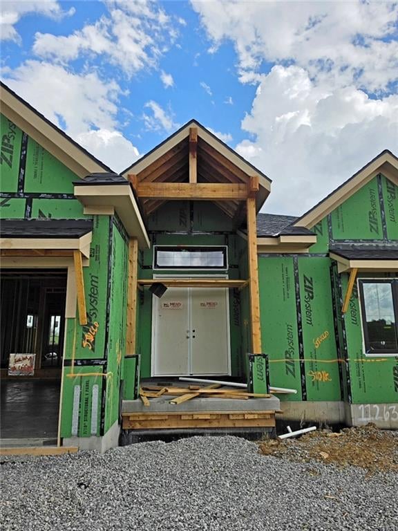 11263 Sunray Dr, Olathe, KS 66061