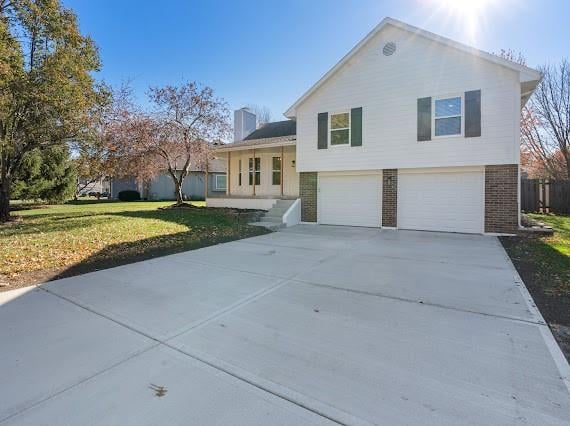 1225 Kenwood Dr, Lee's Summit, MO 64064