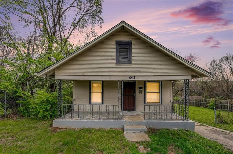 5513 Jaudon Ave, Kansas City, MO 64130