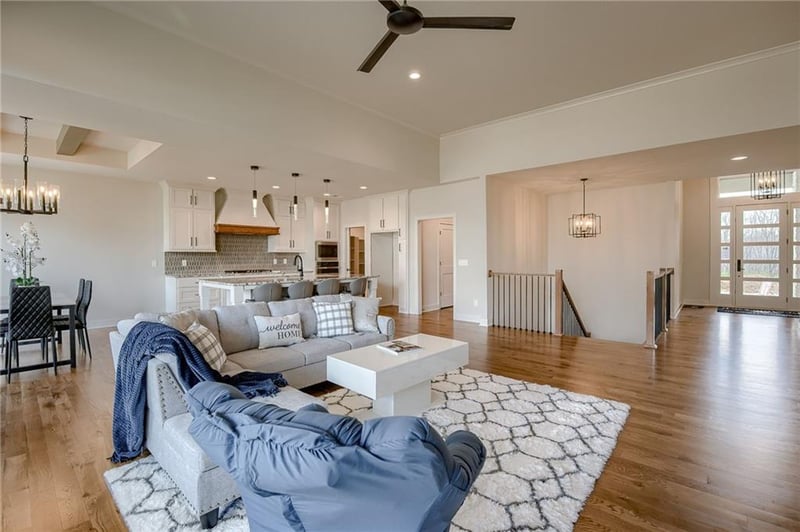 2717 91st Pl, Kansas City, MO 64156