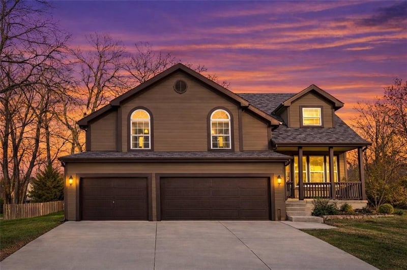 8801 Kirkwood Ave, Kansas City, MO 64154