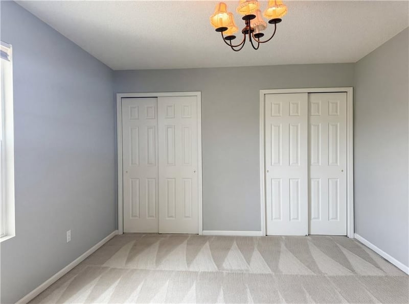 5536 Fairmount Ave, Kansas City, MO 64118