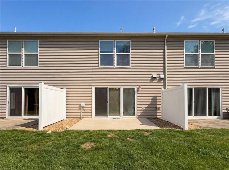 5536 Fairmount Ave, Kansas City, MO 64118