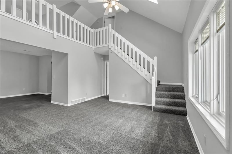 1400 113th Ter, Kansas City, MO 64155