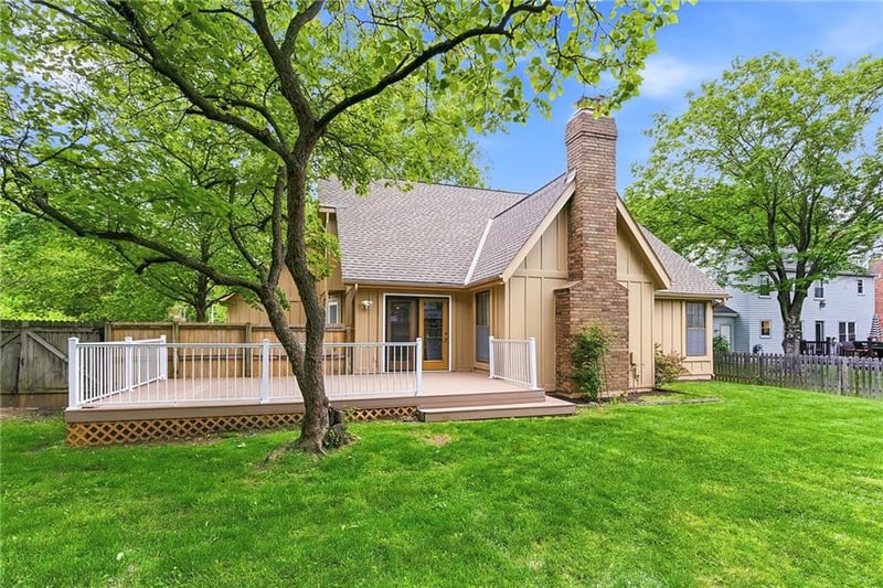 7829 Caenen St, Lenexa, KS 66216