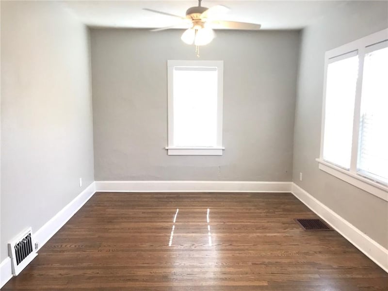 313 Olive St, Kansas City, MO 64124