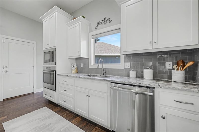 23834 126 Ter, Olathe, KS 66061