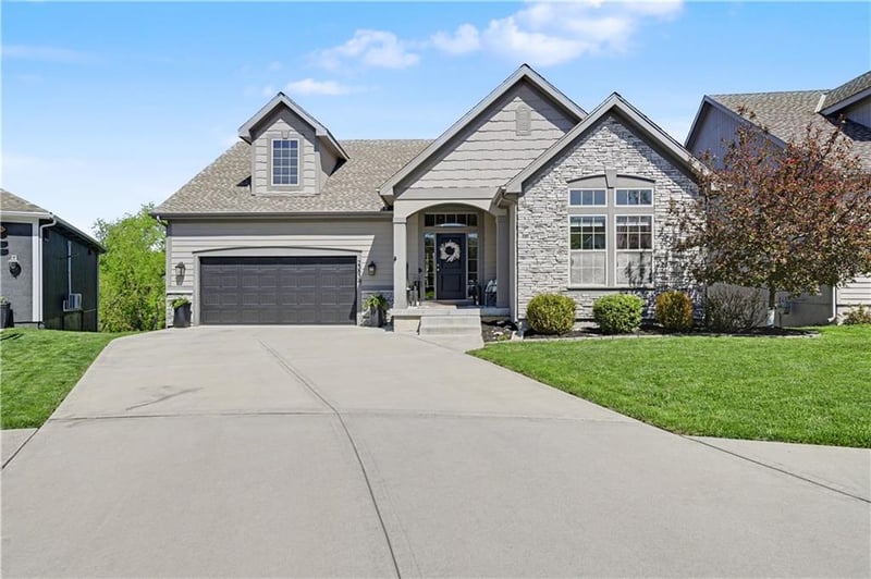 23834 126 Ter, Olathe, KS 66061