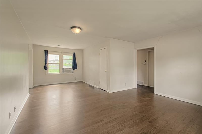 6701 W 79th St, Overland Park, KS 66204