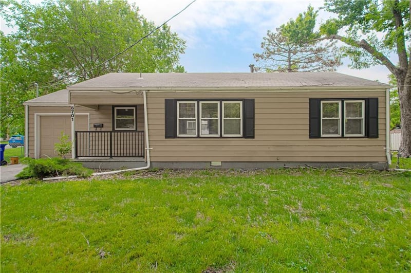 6701 W 79th St, Overland Park, KS 66204