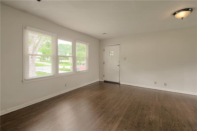 6701 W 79th St, Overland Park, KS 66204