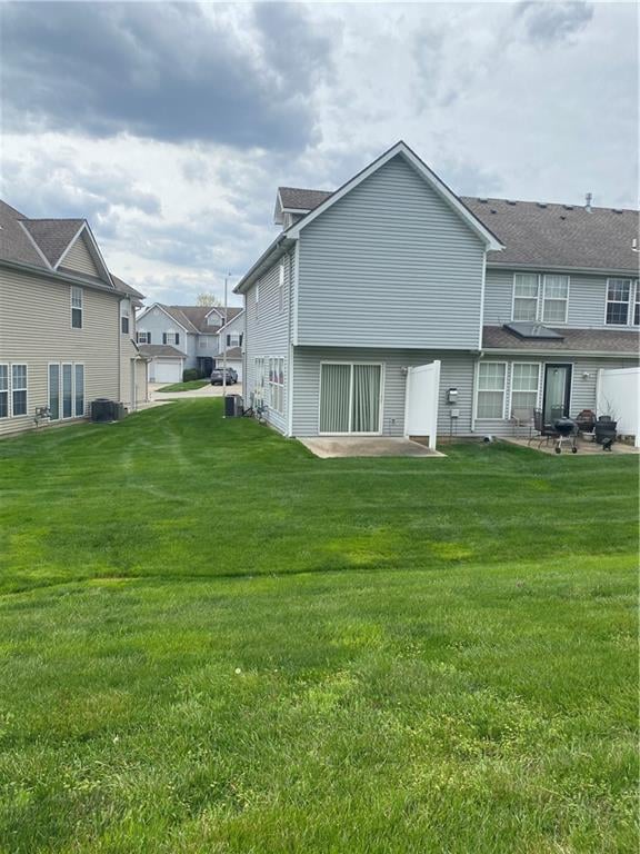 8151 Lawn Ave, Kansas City, MO 64119