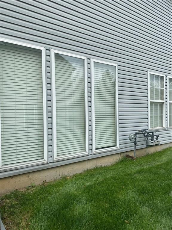 8151 Lawn Ave, Kansas City, MO 64119