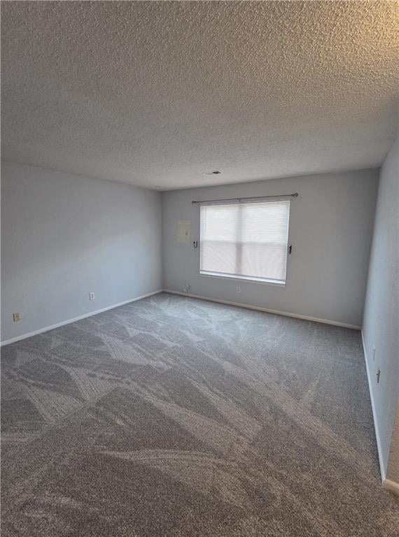 7851 Freeman Ave, Kansas City, KS 66112