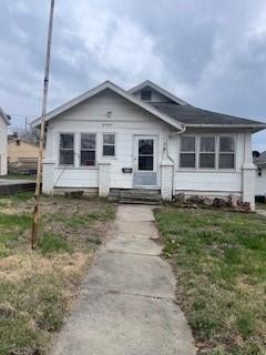 3030 Angelique St, St Joseph, MO 64501