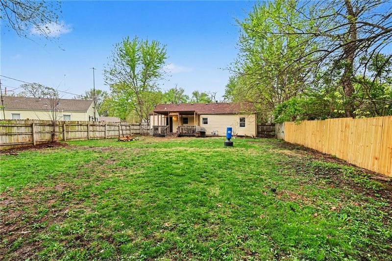 1005 Cedar St, Olathe, KS 66606