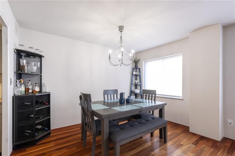 4550 Warwick Blvd #206, Kansas City, MO 64111