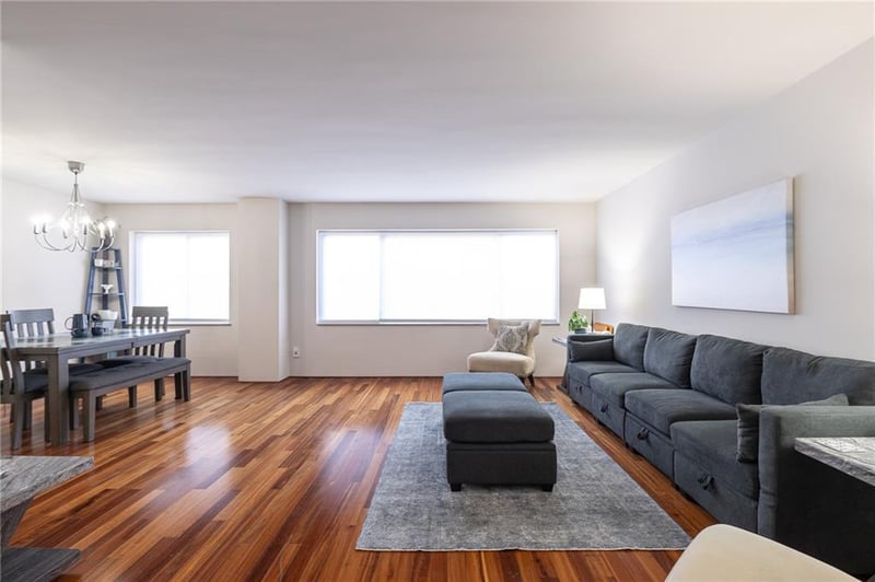 4550 Warwick Blvd #206, Kansas City, MO 64111