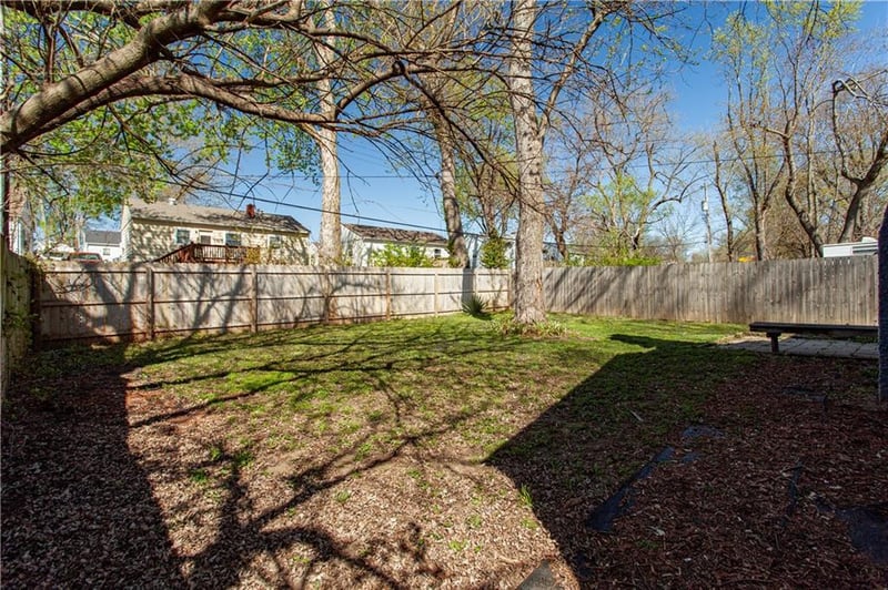 2320 Vermont Ave, Independence, MO 64052
