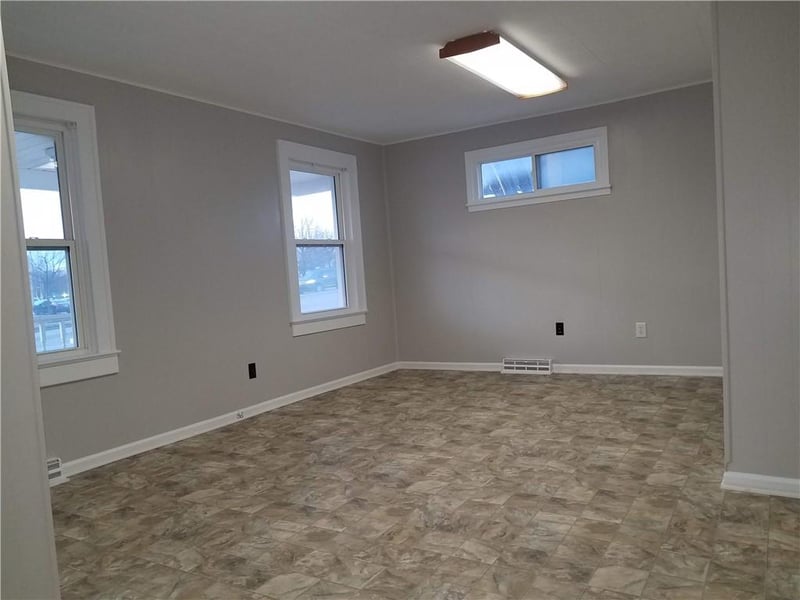15145 Metcalf Ave, Overland Park, KS 66223