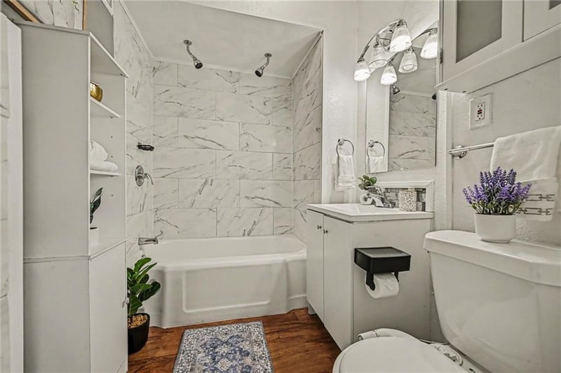 4927 Woodland Ave, Kansas City, MO 64110